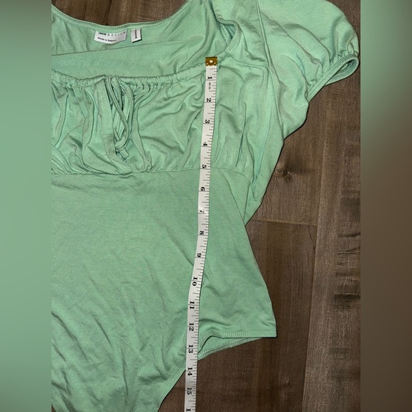 ASOS Short Sleeve Milkmaid Bodysuit in Sage Green Size 10 - Picture 6 of 8